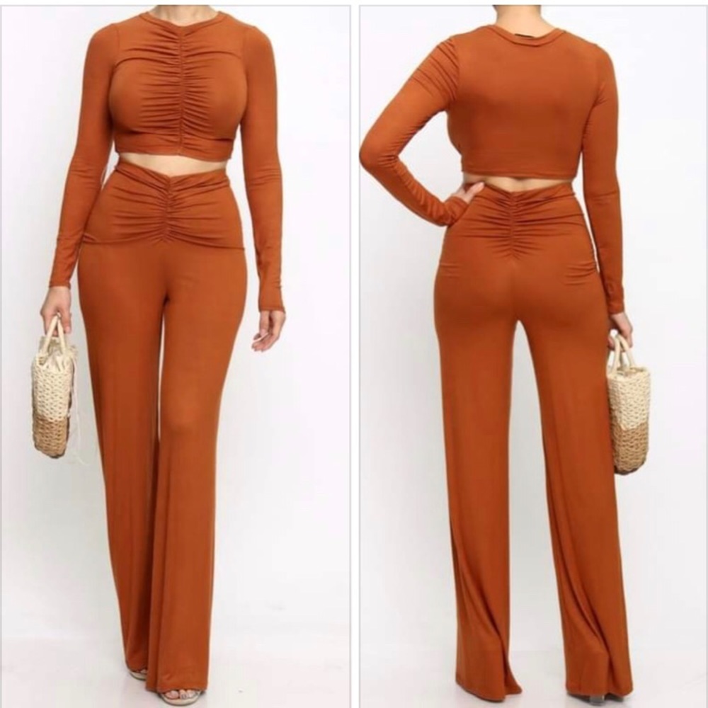 Two piece pant set